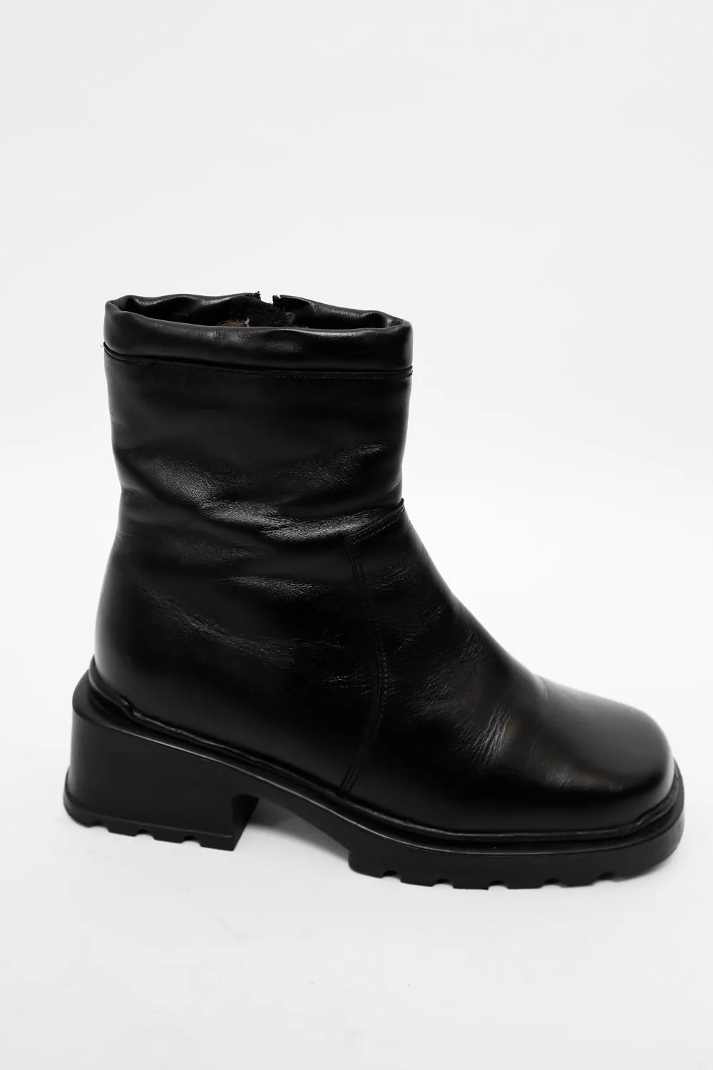 0021_WARM DERBY LEATHER BOOTS 38