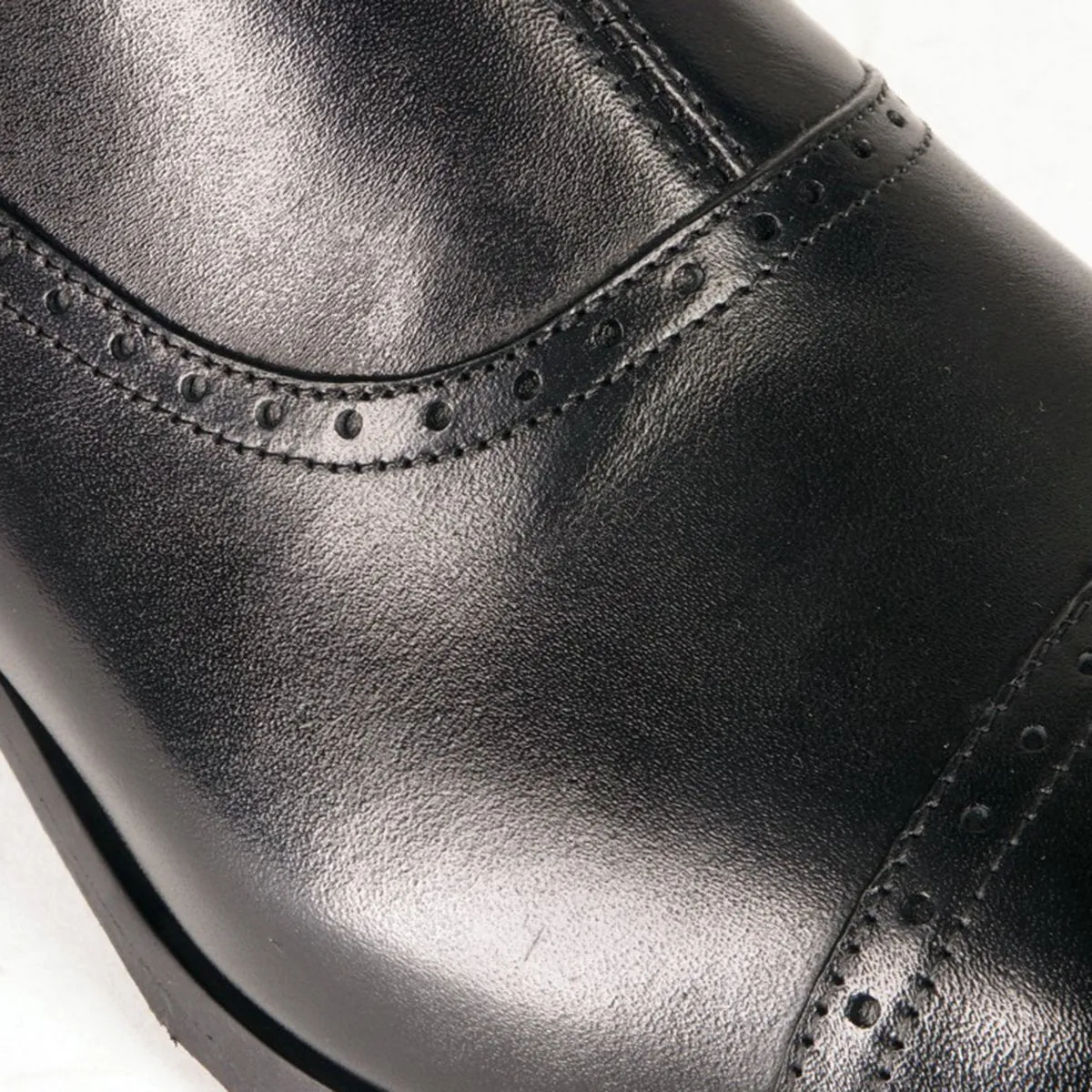 33202<br>Black standard riding boots [34 - 39]