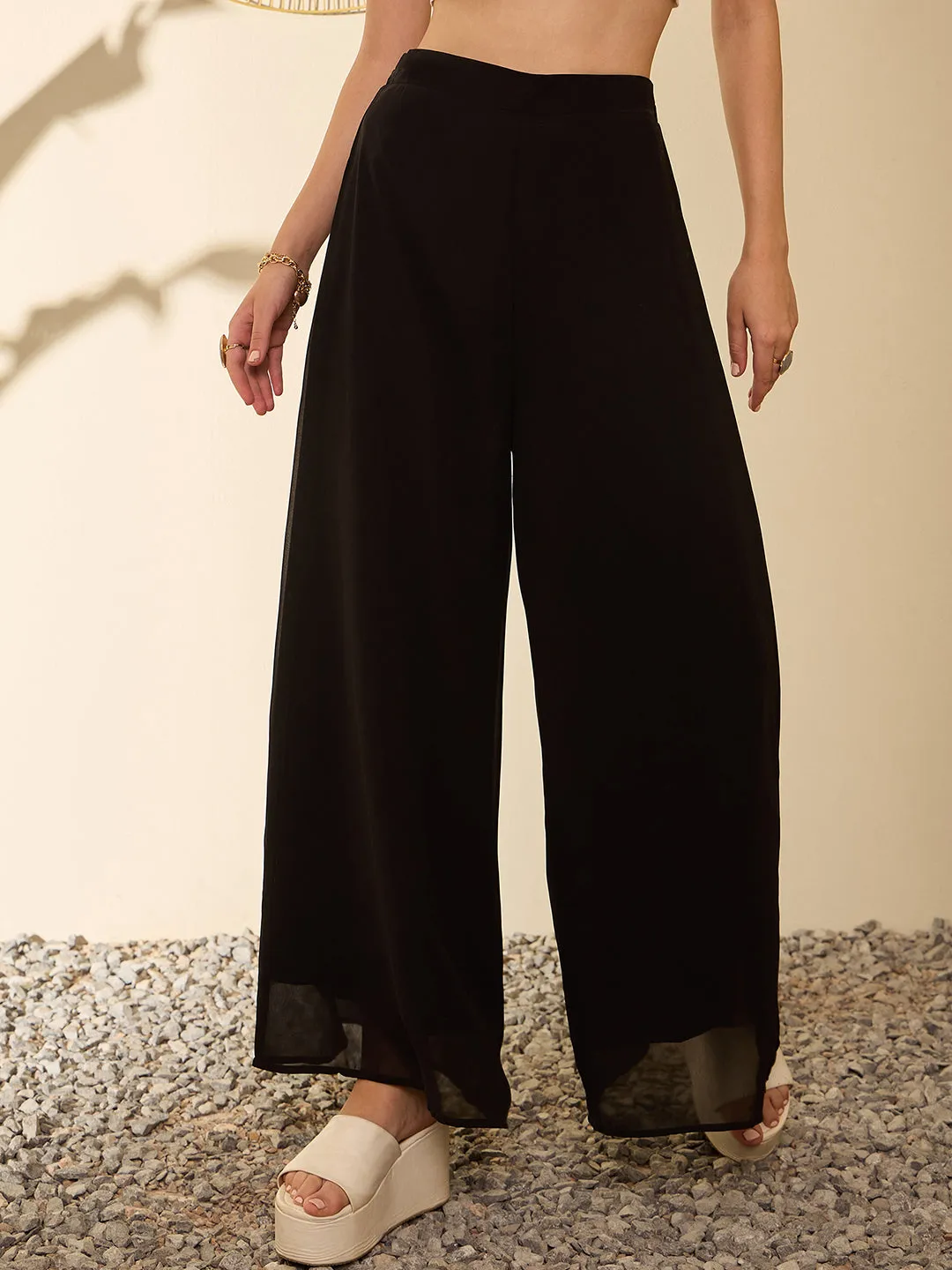 Berrylush Women Black Solid High Rise Wide Leg Trousers