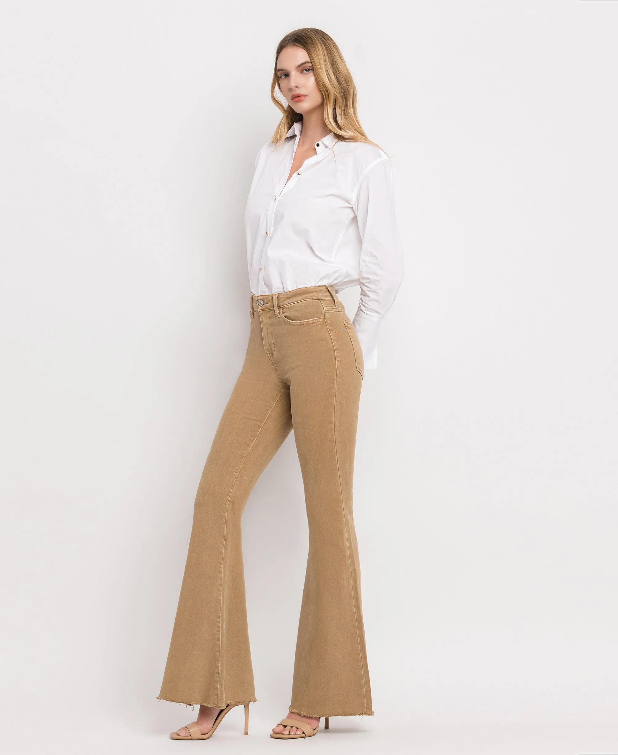 Conquer - High Rise Super Flare Jeans