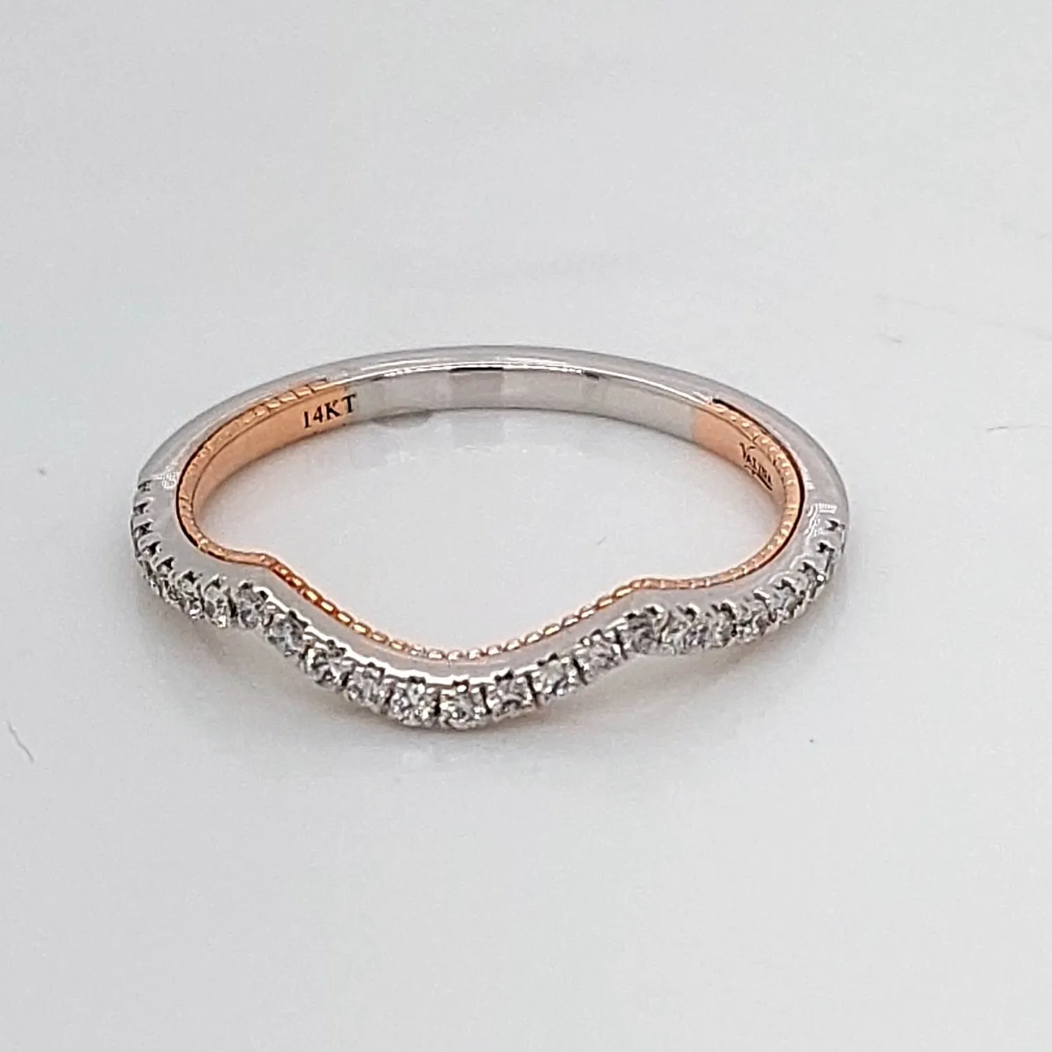 Diamond Wedding Bands  -  Women'