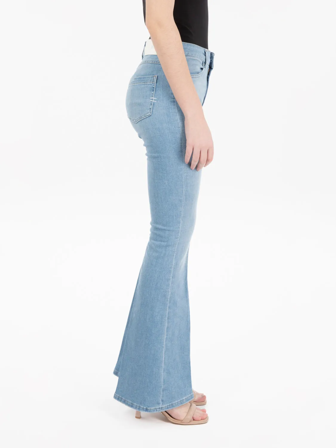 Jeans Gisele flare denim chiaro