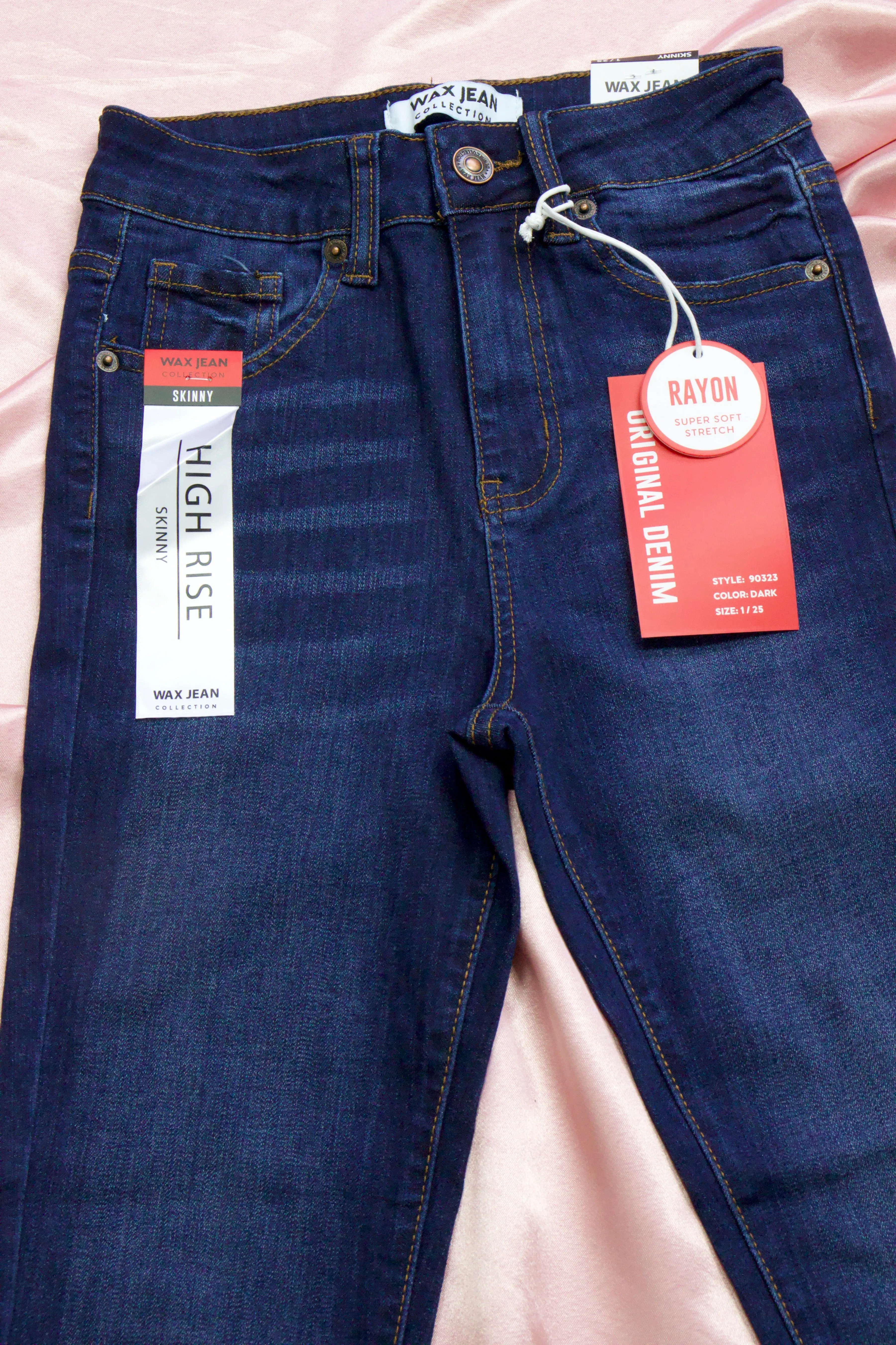 JEANS SKINNY LISO TIRO ALTO 90323