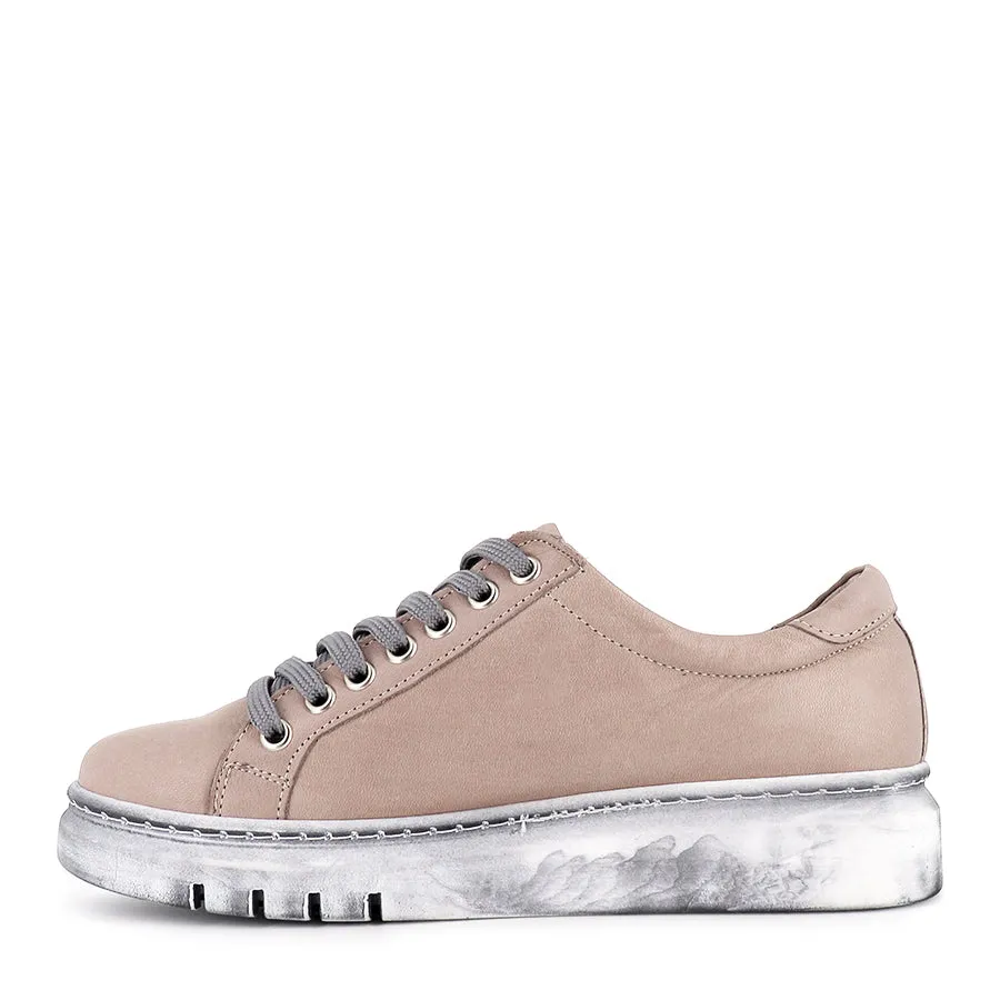 TATTER - TAUPE LEATHER